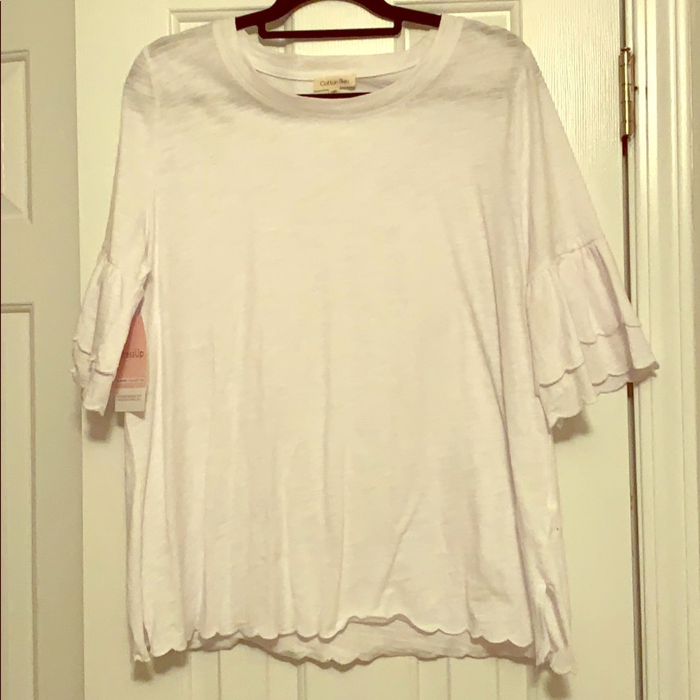 NWT - White Scalloped Ruffle Tee